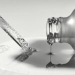 The Ordinary Hyaluronic Acid 2%, Vitamin B5 & Ceramides Water Based Facial Hydrating Serum 30ml - Image 3