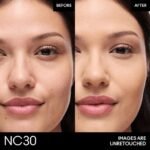 Mac Studio Fix Fluid SPF 15 24HR Matte Foundation + Oil Control NC30 - Image 2